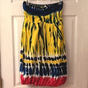 NWT Y2K. Strapless Tye Dye Dress